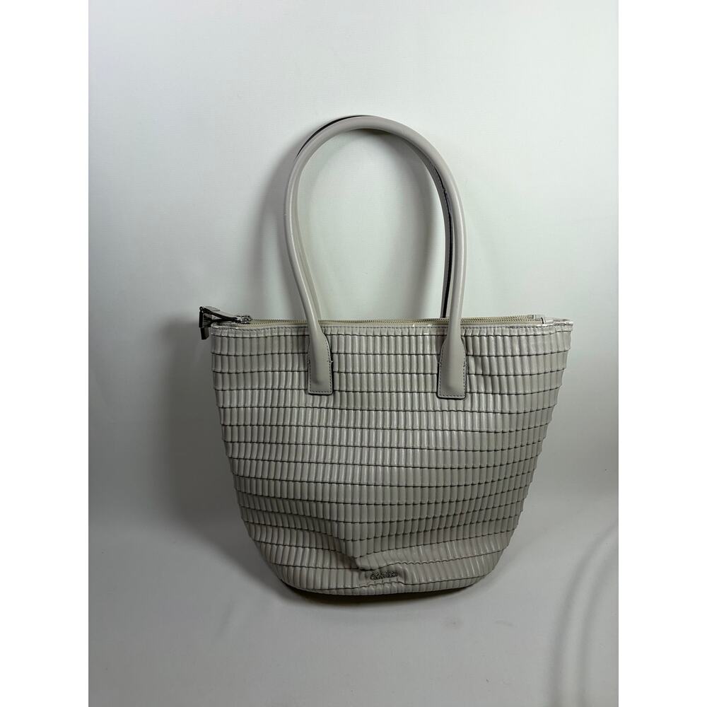 Calvin Klein Modern Essential Bucket Bag Light Grey Large Tote (read)